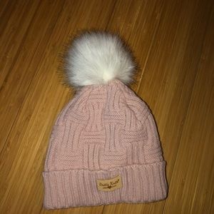 Sherpa lined baby pink winter beanie hat with pom